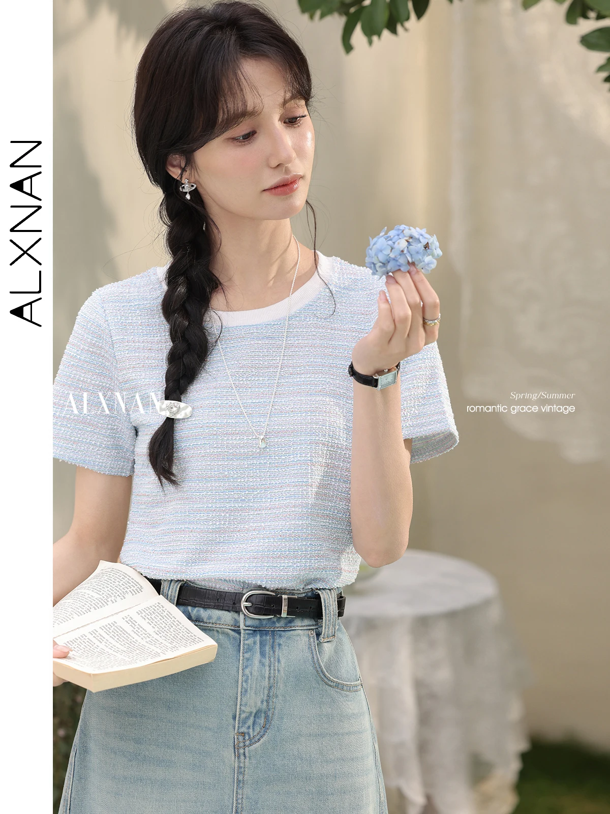 ALXNAN Women's T-shirt Blue Round Neck Short Sleeve T-shirt 2025 Summer Elegant Loose-fit Business Casual Office Tops New L55038
ALXNAN Women's T-shirt Blue Round Neck Short Sleeve T-shirt 2025 Summer Elegant Loose-fit Business Casual Office Tops New L55038