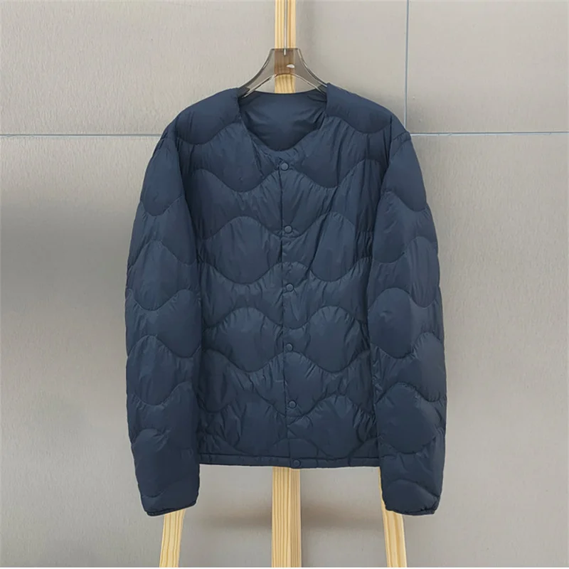 2024 New Autumn Winter Slim Warm Man Down Coat Ultra Light Thin White Duck Down Jacket Male Short Bigsize Puffer Parkas Outwears
2024 New Autumn Winter Slim Warm Man Down Coat Ultra Light Thin White Duck Down Jacket Male Short Bigsize Puffer Parkas Outwears