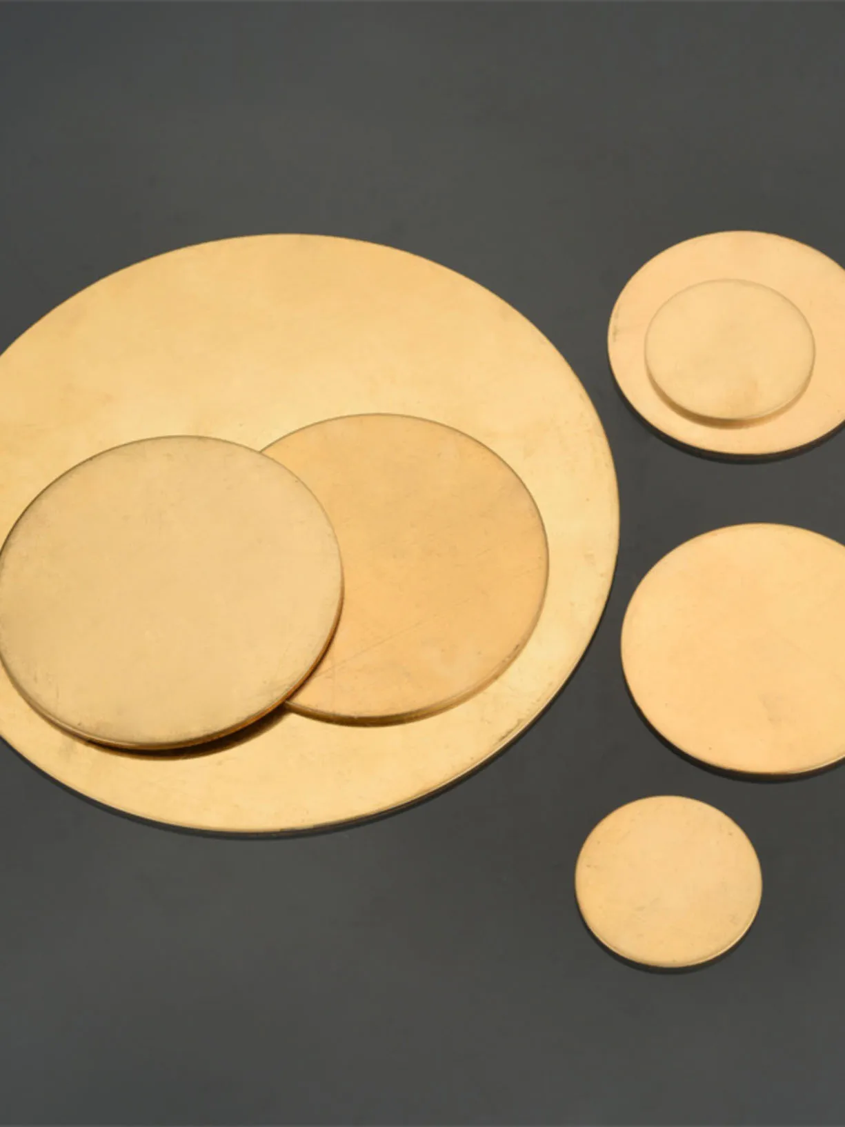 1-4Pcs H62 Brass Disc Diameter 10mm - 200mm Thickness 1/1.2/1.5/2/3mm Brass Gasket Pure Copper Round Plate Brass Parts Cutting
1-4Pcs H62 Brass Disc Diameter 10mm - 200mm Thickness 1/1.2/1.5/2/3mm Brass Gasket Pure Copper Round Plate Brass Parts Cutting