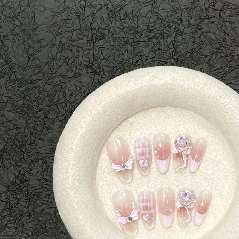 10 Pieces of Sweetheart Princess Handmade Press On Nails Plaid Pink Diamond Bow Pearl French False Nails Removable Reusable
10 Pieces of Sweetheart Princess Handmade Press On Nails Plaid Pink Diamond Bow Pearl French False Nails Removable Reusable