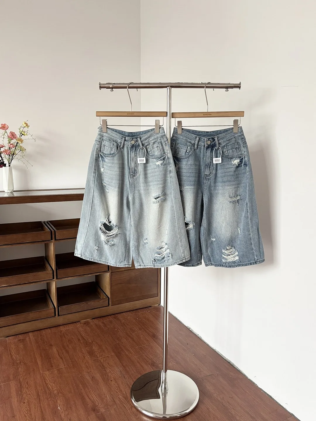 Retro American Hole Denim Jeans Women's High Waist Loose Wide Leg Pants Summer Versatile Street Style Polyester Fiber Button ...
Retro American Hole Denim Jeans Women's High Waist Loose Wide Leg Pants Summer Versatile Street Style Polyester Fiber Button ...