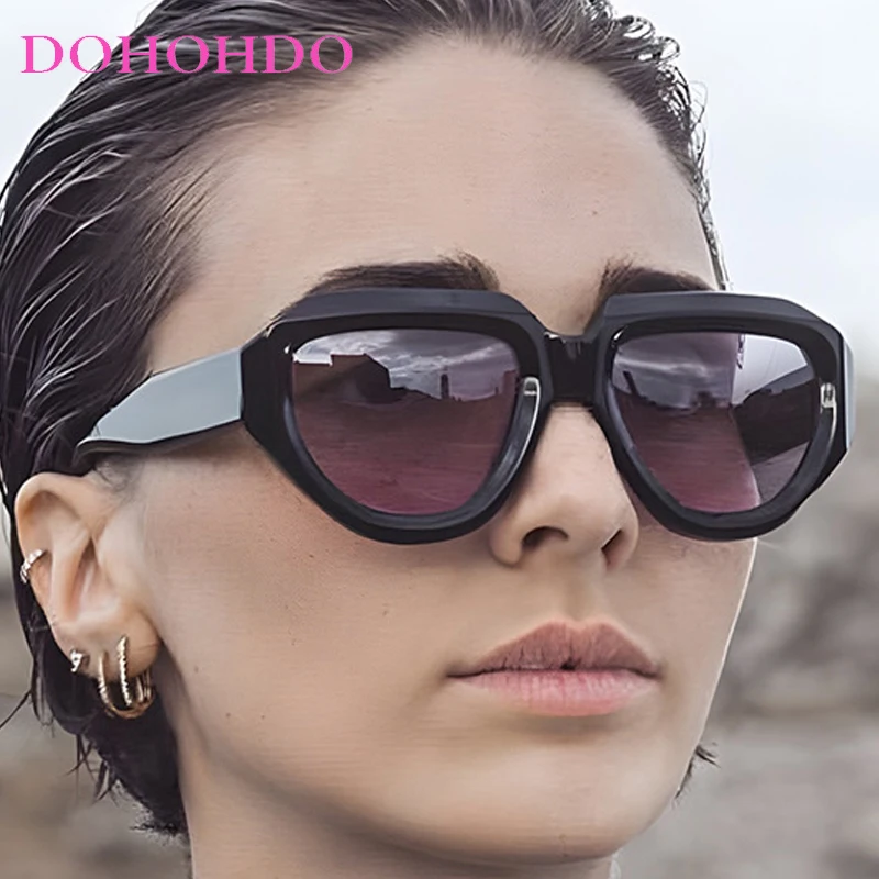 Women Men Sunglasses Retro Cut Edge Irregular Shape Wide Mirror Leg Sun Glasses Polygonal Personalized Large Frame Eyeglasses
Women Men Sunglasses Retro Cut Edge Irregular Shape Wide Mirror Leg Sun Glasses Polygonal Personalized Large Frame Eyeglasses