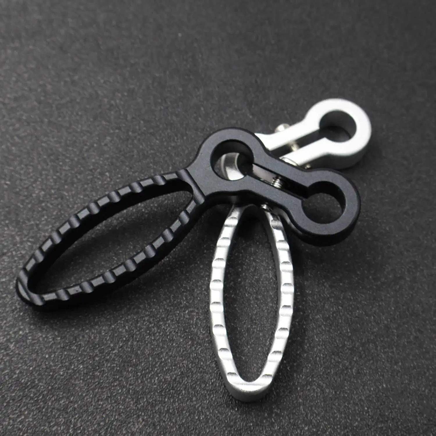 DIY Slingshot Handle, Aluminum Alloy Straight Rod Integrated Handle Accessory, Hole Spacing 35mm / 1.4in, Diameter 14mm / 0.6in
DIY Slingshot Handle, Aluminum Alloy Straight Rod Integrated Handle Accessory, Hole Spacing 35mm / 1.4in, Diameter 14mm / 0.6in