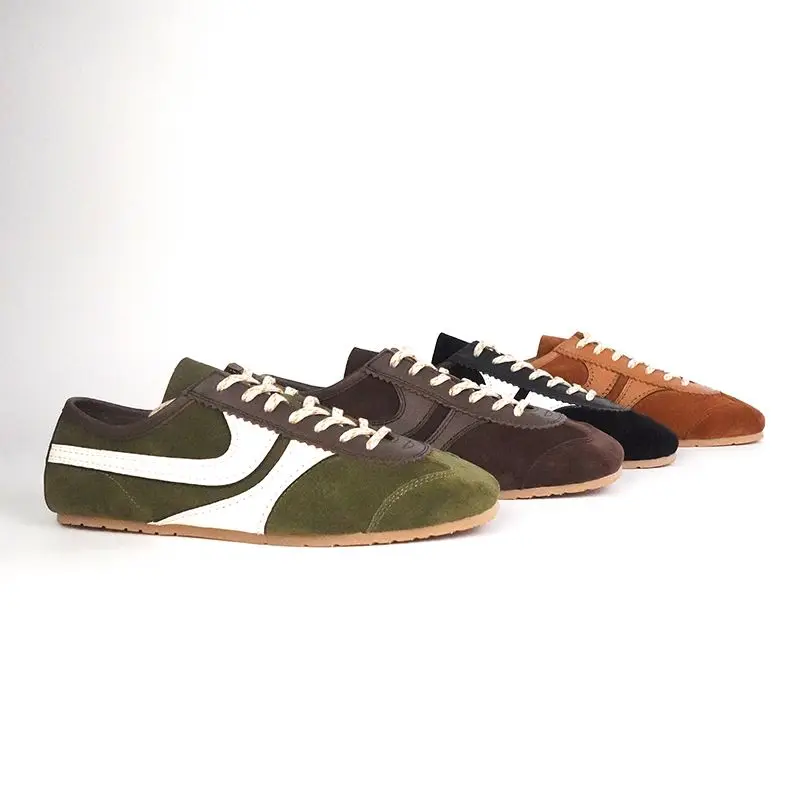 Handmade Full Grain Leather & Suede GAT Sneakers Men, Vintage Color Block Retro German Army Trainer Low Profile
Handmade Full Grain Leather & Suede GAT Sneakers Men, Vintage Color Block Retro German Army Trainer Low Profile