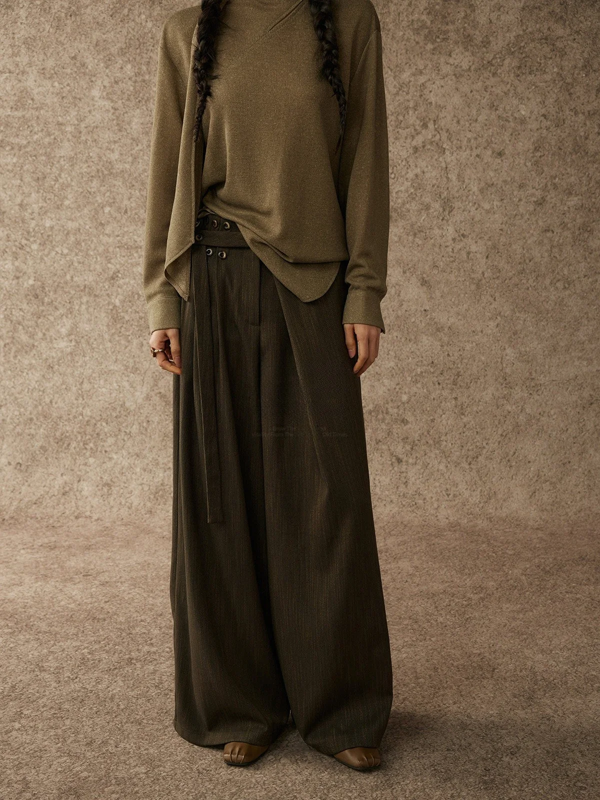 alpw Wide Leg Suit Pants Pleated Texture High Waist Straight Cut Commuter Sle Ladies Faionable Trousers
alpw Wide Leg Suit Pants Pleated Texture High Waist Straight Cut Commuter Sle Ladies Faionable Trousers