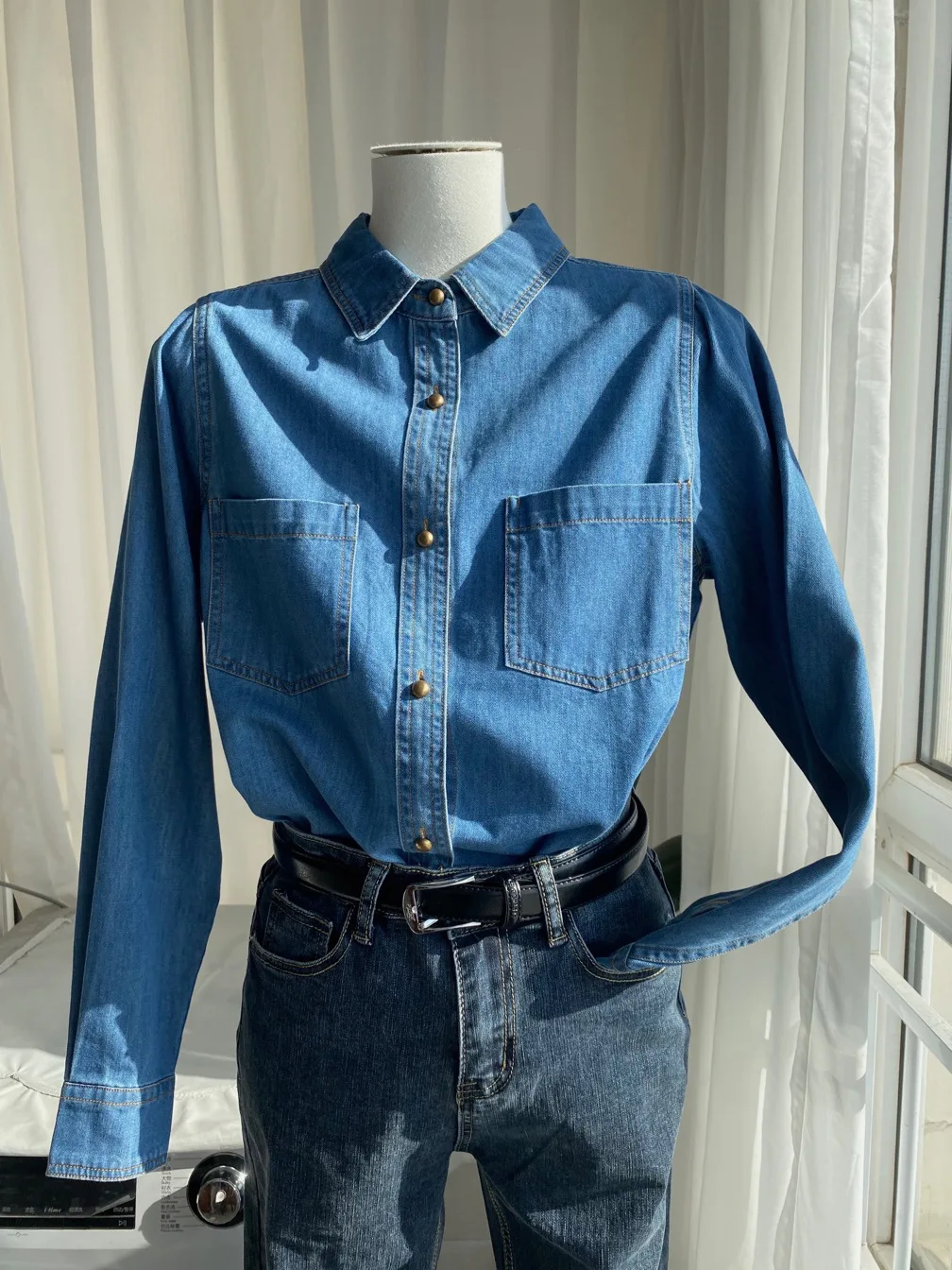 Women Blue Denim Shirt Casual Spring HK Loose Shoulder Shirt Petite Layering Oversized Shirt Slimming Basic Layering Top
Women Blue Denim Shirt Casual Spring HK Loose Shoulder Shirt Petite Layering Oversized Shirt Slimming Basic Layering Top