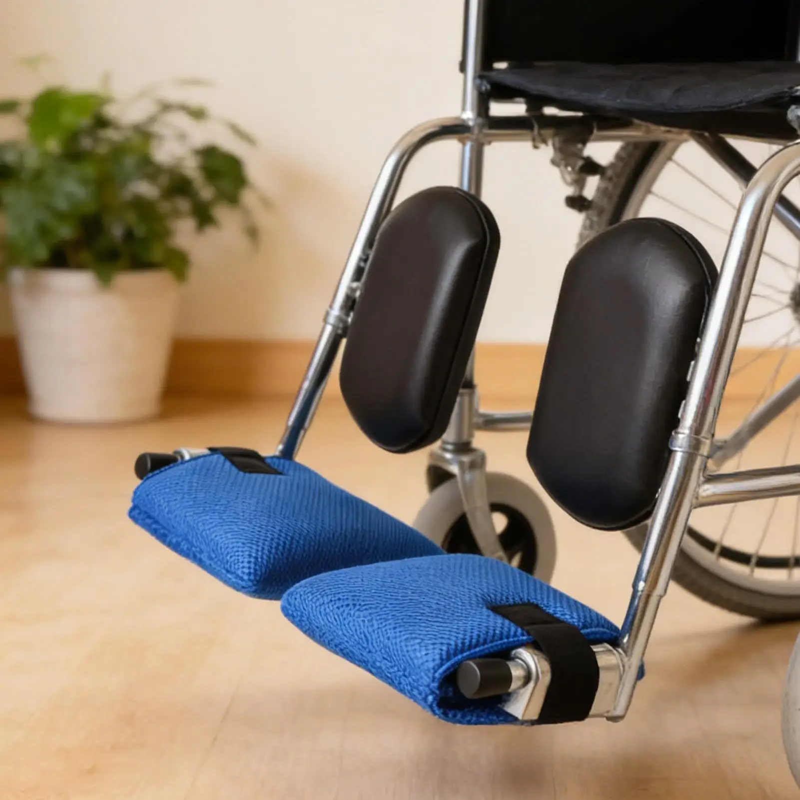 1 pair Wheelchair Foot Rest Pad, Soft Easy Installation Non-Slip Accessory, Footrest Replacement Cover for Mobility Impaired
1 pair Wheelchair Foot Rest Pad, Soft Easy Installation Non-Slip Accessory, Footrest Replacement Cover for Mobility Impaired