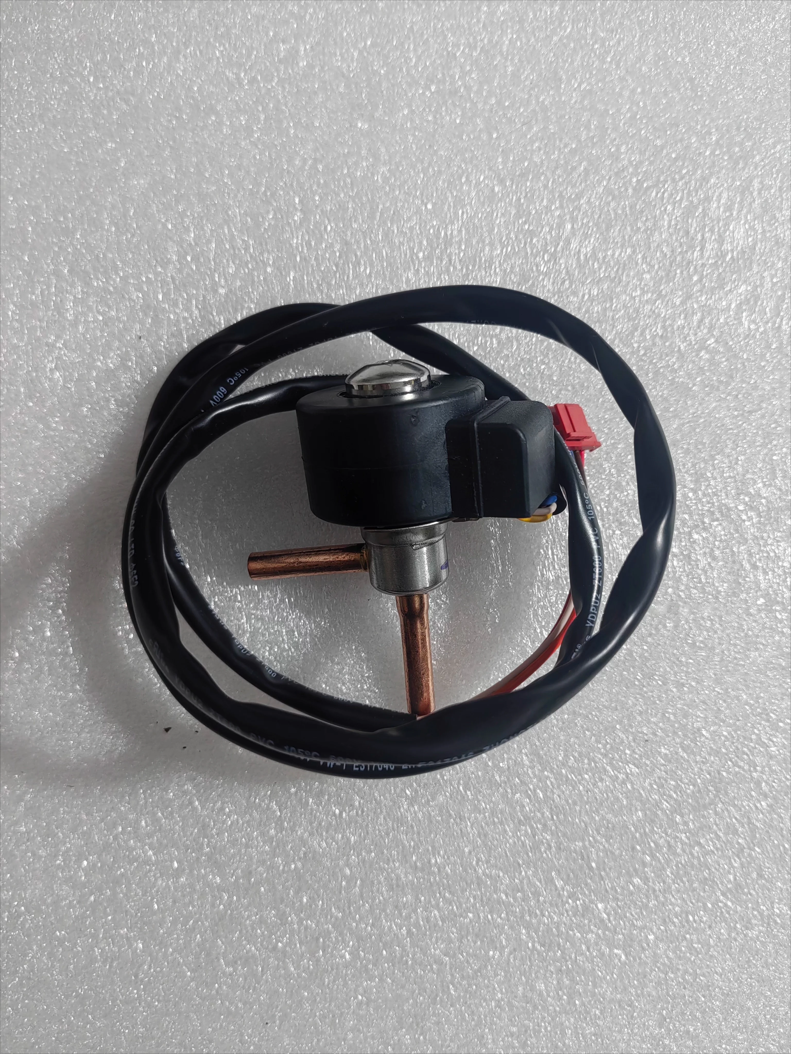 0040700854 Suitable for electronic expansion valve of Haier inverter air conditioner external unit
0040700854 Suitable for electronic expansion valve of Haier inverter air conditioner external unit