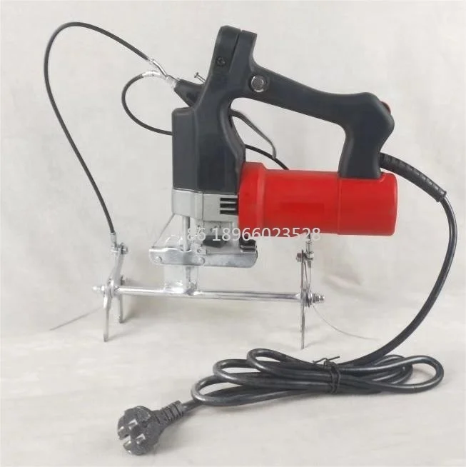 Machine Apparatus for Shaking Bees 2023 New Style Beekeeping Equipment Electric Bee-Keeping Honey Bee Shaker
Machine Apparatus for Shaking Bees 2023 New Style Beekeeping Equipment Electric Bee-Keeping Honey Bee Shaker