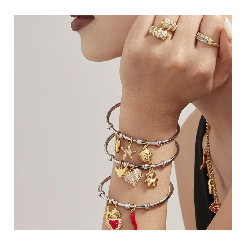 Seattle Handmade Multi-accessories Open Bracelet Combination Vacation Style Enamel Cross Love Bracelet Women
Seattle Handmade Multi-accessories Open Bracelet Combination Vacation Style Enamel Cross Love Bracelet Women