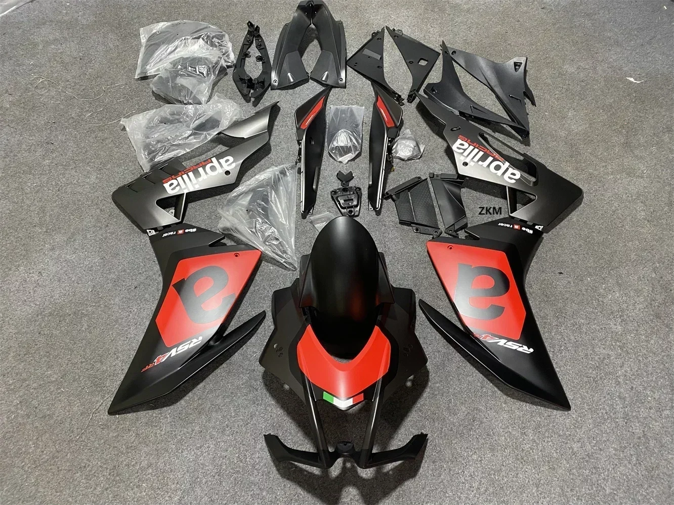 New ABS Whole Fairings Kit Fit for Aprilia RSV4 1000 2016 2017 2018 2019 16 17 18 19 Bodywork set Matte
New ABS Whole Fairings Kit Fit for Aprilia RSV4 1000 2016 2017 2018 2019 16 17 18 19 Bodywork set Matte