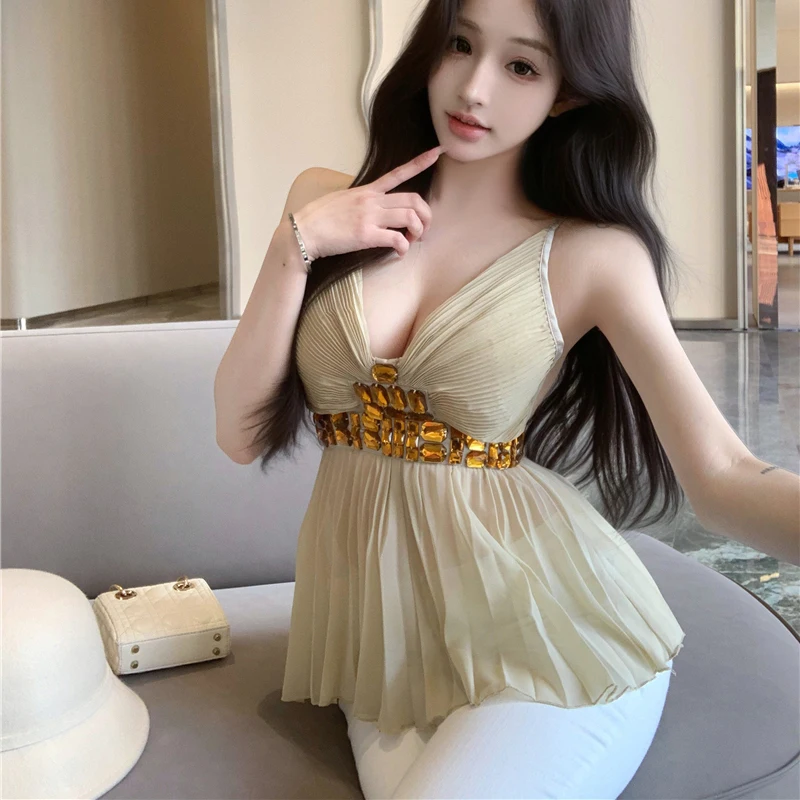 Heavy Duty Rhinestone Advanced Pleated Backless Strap Vest Top Women's Fashion TankS Top Backless
Heavy Duty Rhinestone Advanced Pleated Backless Strap Vest Top Women's Fashion TankS Top Backless
