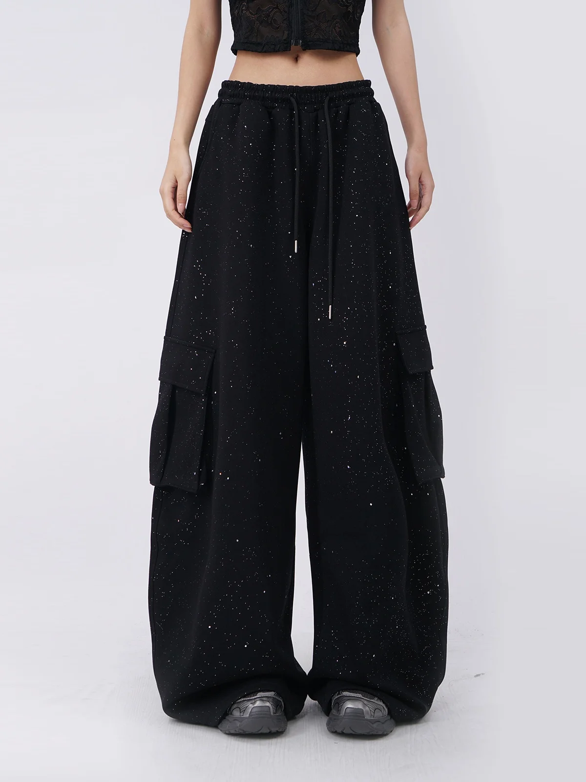American High Street Style Loose Fit Black Workwear Pants Women Summer Low Waist Wide Leg Jazz Dancing Sport Trousers
American High Street Style Loose Fit Black Workwear Pants Women Summer Low Waist Wide Leg Jazz Dancing Sport Trousers