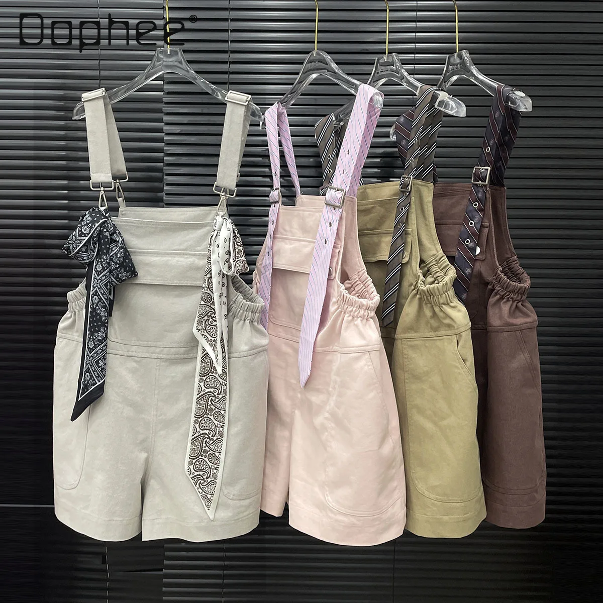 Fashion Loose Tie Suspender Jumpsuit Shorts Korean Ins Trend Solid Color Versatile Strap Shorts Commuter Style High Waist Shorts
Fashion Loose Tie Suspender Jumpsuit Shorts Korean Ins Trend Solid Color Versatile Strap Shorts Commuter Style High Waist Shorts