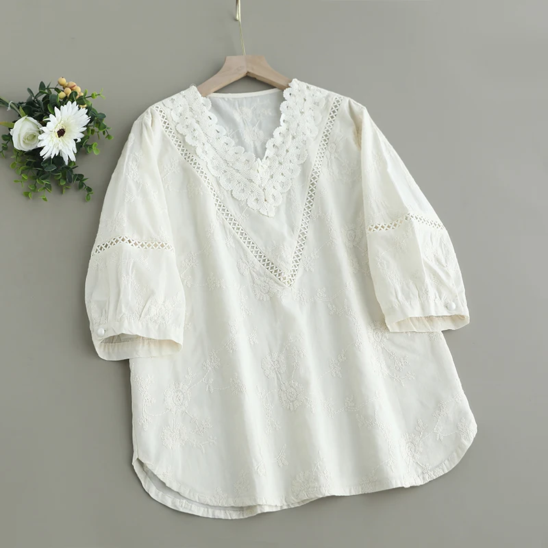 Summer Japanese Sweet Mori Girl V-Neck Embroidery Hollow Out Shirts Women Short Sleeve Solid Color Casual Loose Cotton Blouse
Summer Japanese Sweet Mori Girl V-Neck Embroidery Hollow Out Shirts Women Short Sleeve Solid Color Casual Loose Cotton Blouse