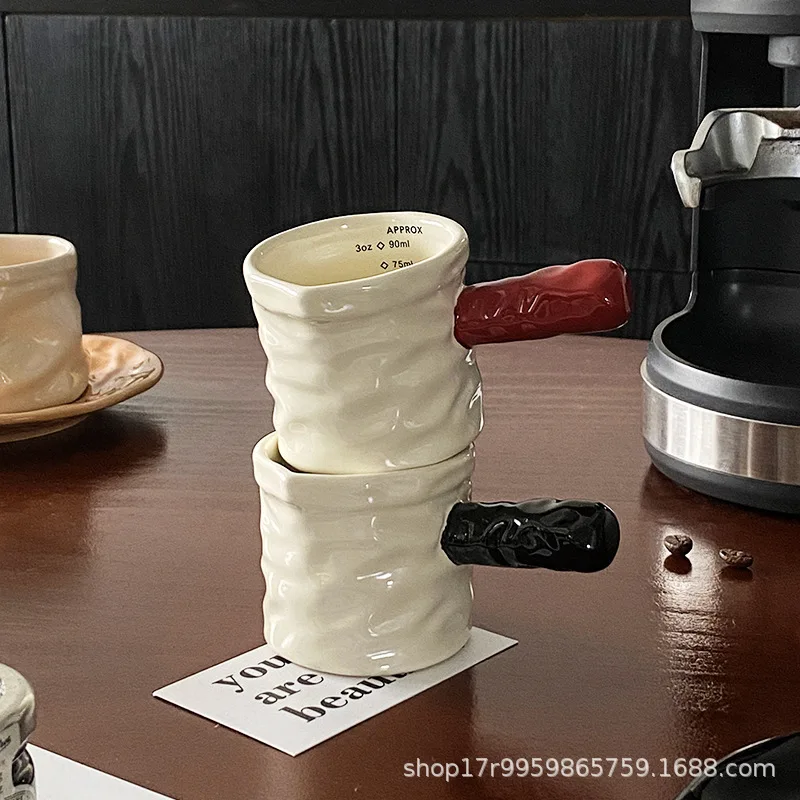 High Appearance with Graduated Milk Cup, 90ml Milk Can Espresso Extraction Cups, Ceramic Measuring Cup with Milk Pot Handle
High Appearance with Graduated Milk Cup, 90ml Milk Can Espresso Extraction Cups, Ceramic Measuring Cup with Milk Pot Handle