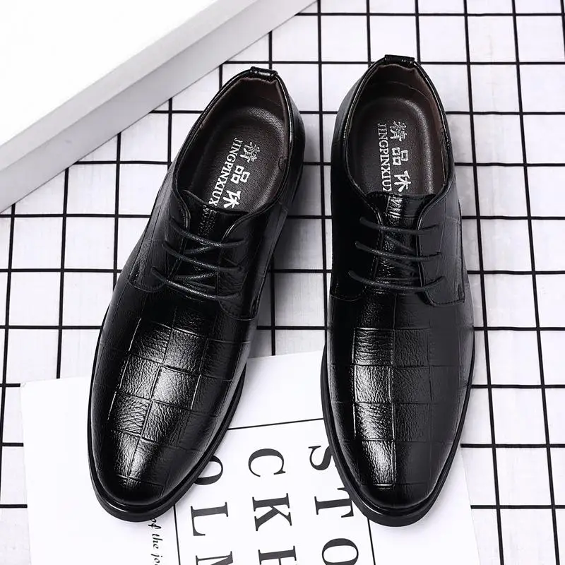 Formal Office PU Leather Black Shine Executive Shoes / Men'S Black Shoes JZ-51200
Formal Office PU Leather Black Shine Executive Shoes / Men'S Black Shoes JZ-51200