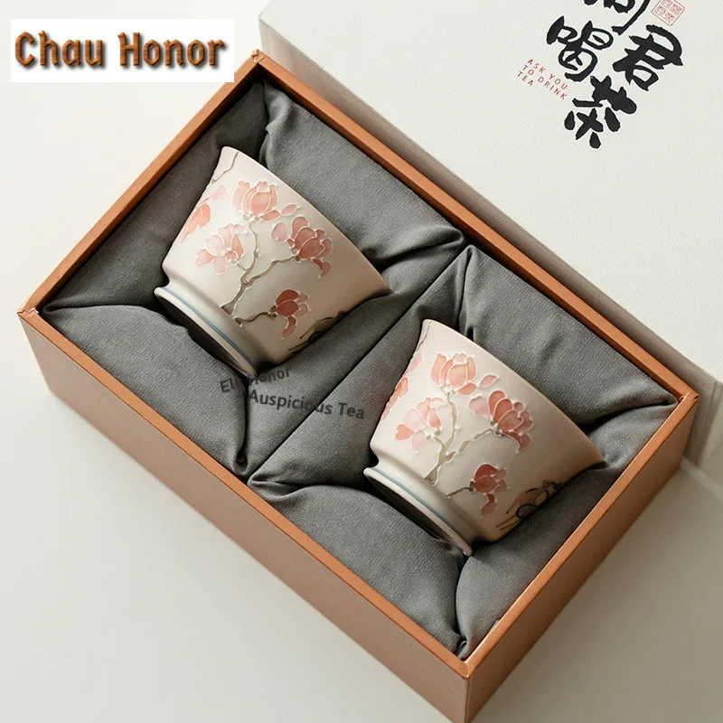 2pc/lot Hand-painted Plum Blossoms Teacup Japanese Tea Bowl Water Jug Tea-tasting Fragrance Cup Jianzhan Master Cups Gift 90ml
2pc/lot Hand-painted Plum Blossoms Teacup Japanese Tea Bowl Water Jug Tea-tasting Fragrance Cup Jianzhan Master Cups Gift 90ml