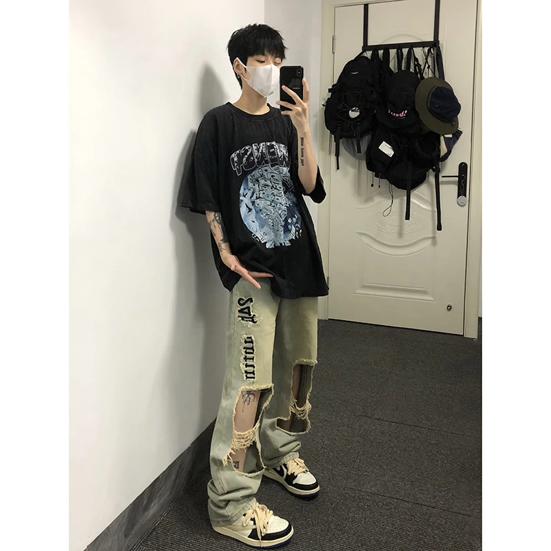 Мужские джинсы из рваного денима, свободные прямые повседневные брюки в американском ретро-стиле, с эффектом окрашивания, премиум-качество, летние джинсы бренда Sli
Мужские джинсы из рваного денима, свободные прямые повседневные брюки в американском ретро-стиле, с эффектом окрашивания, премиум-качество, летние джинсы бренда Sli