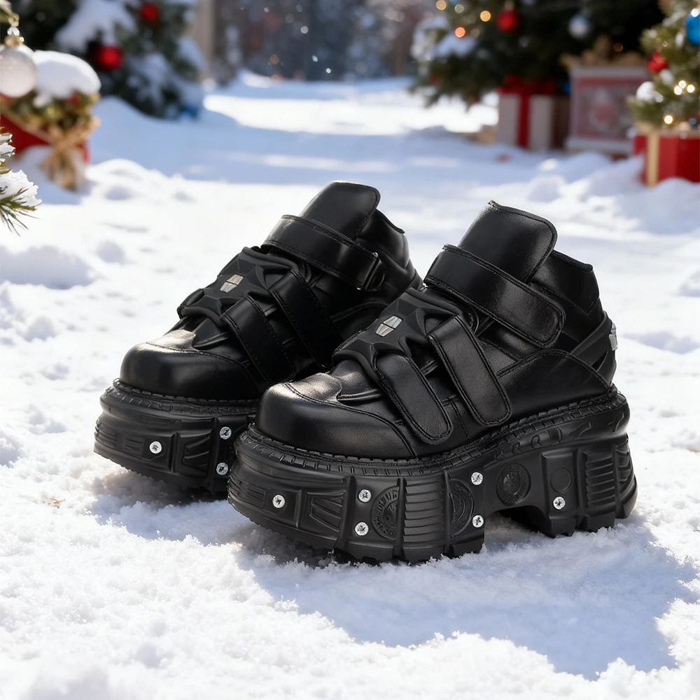 2025 New Punk Style Women Shoes Lace-up Heel Height 6CM Platform Shoes Woman Metal Decor Woman Sneakers Gothic Ankle Rock Boots
2025 New Punk Style Women Shoes Lace-up Heel Height 6CM Platform Shoes Woman Metal Decor Woman Sneakers Gothic Ankle Rock Boots