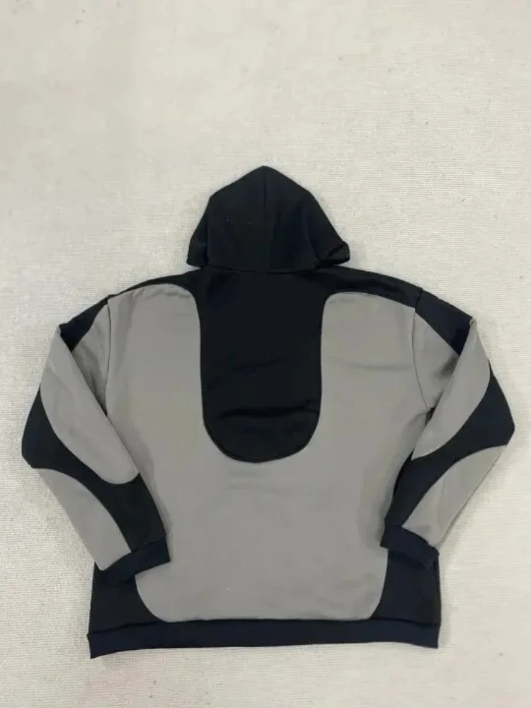 Y2K Уличная одежда Harajuku Aesthetics Повседневная классическая толстовка с капюшоном Модная универсальная свободная куртка с длинными рукавами из лоскутной ткани с капюшоном
Y2K Уличная одежда Harajuku Aesthetics Повседневная классическая толстовка с капюшоном Модная универсальная свободная куртка с длинными рукавами из лоскутной ткани с капюшоном