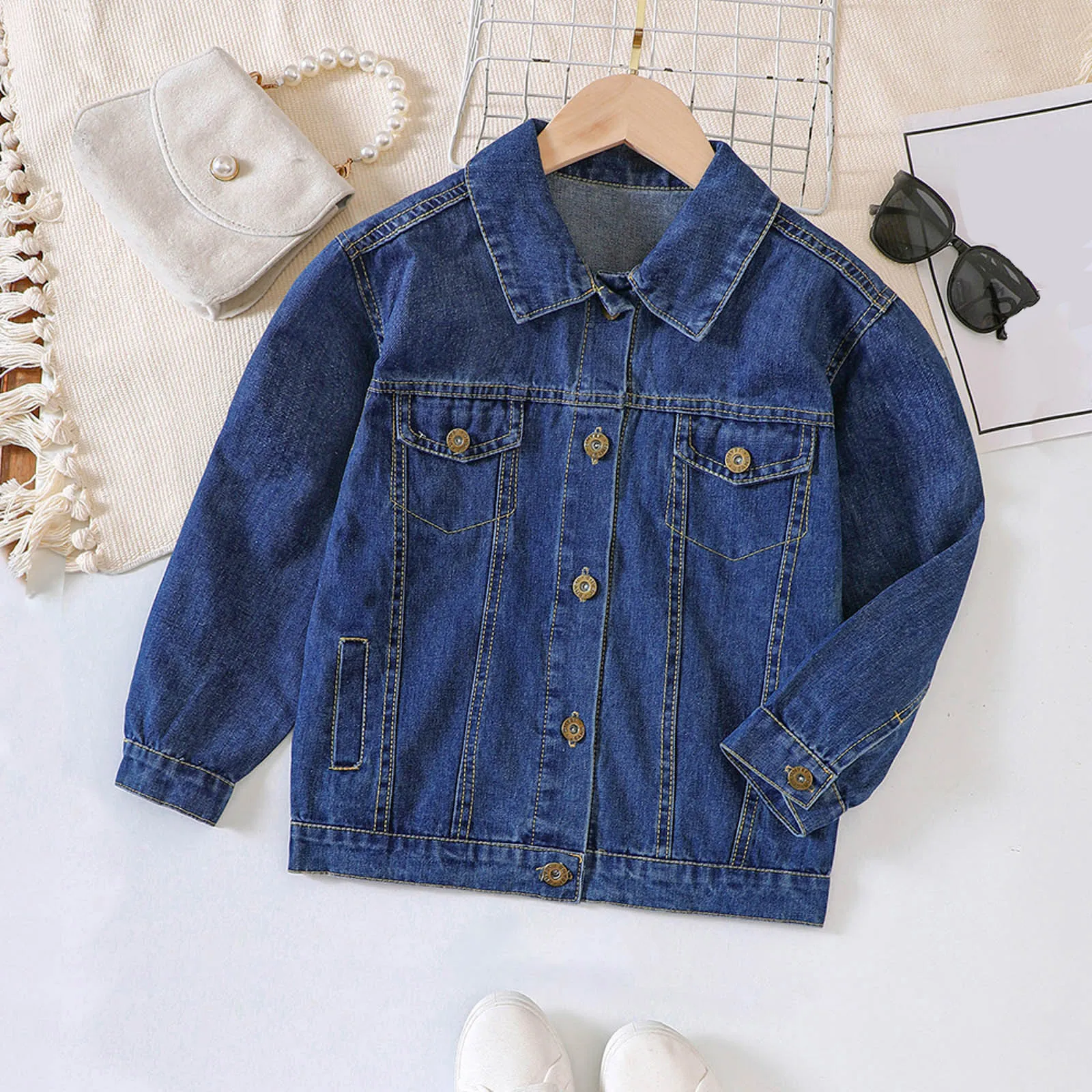 Girls Jackets 16 Autumn Winter Toddler Girls Long Sleeve Denim Coat Cartoon Embroidered Denim Jacket Toddler Warm Jacket 
Girls Jackets 16 Autumn Winter Toddler Girls Long Sleeve Denim Coat Cartoon Embroidered Denim Jacket Toddler Warm Jacket
