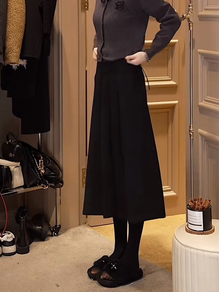 Oajer Flagip Store: Женская высококачественная плиссированная длинная юбка из полиэстера, однотонная, трикотажная, весенняя, профессиональная модель.
Oajer Flagip Store: Женская высококачественная плиссированная длинная юбка из полиэстера, однотонная, трикотажная, весенняя, профессиональная модель.