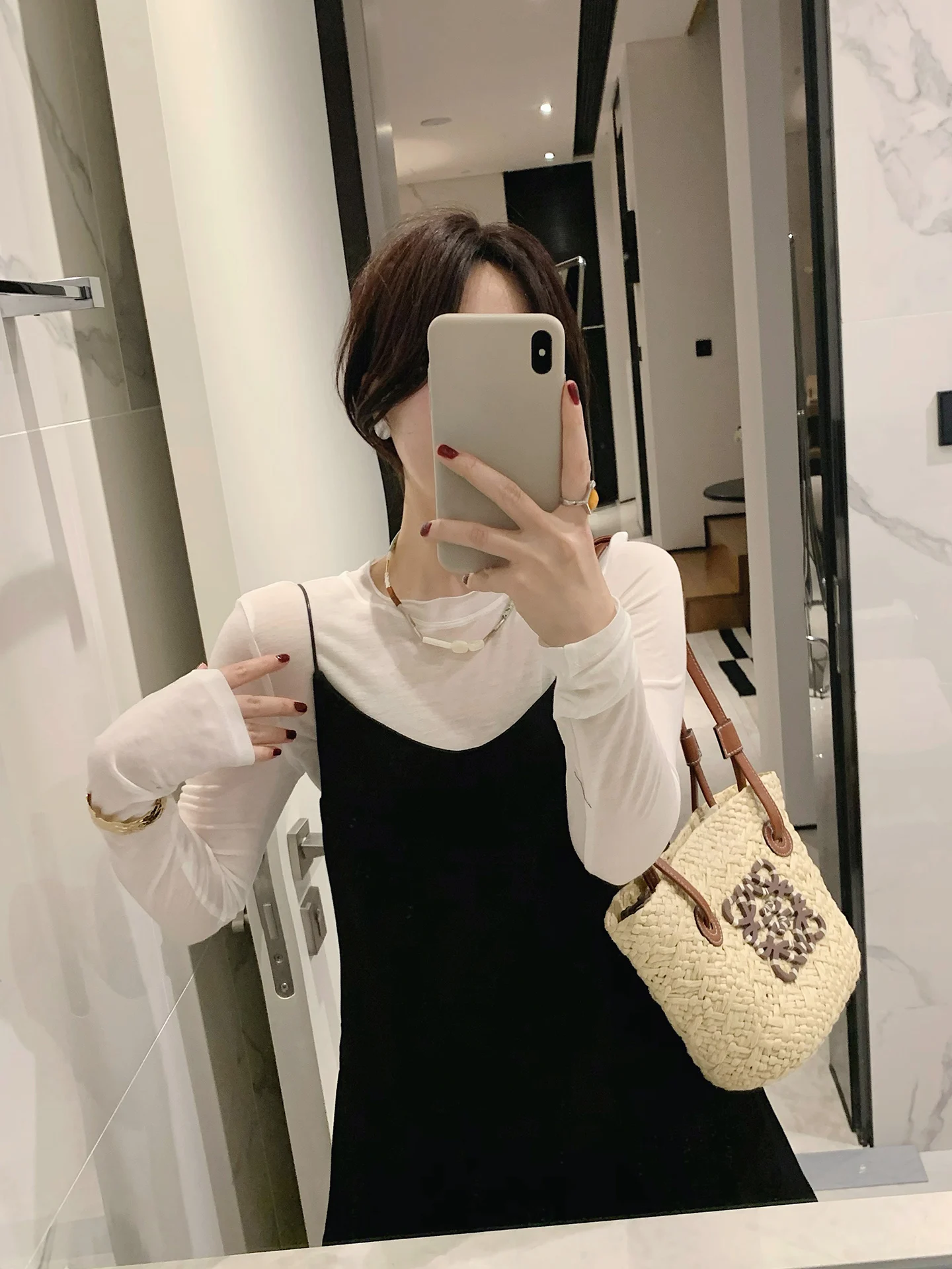 Misslady Lightweight Soft Wool Long Sleeve T-Shirt Women's Base Shirt Versatile Pure Color Slimming Vintage Style Casual Wear
Misslady Lightweight Soft Wool Long Sleeve T-Shirt Women's Base Shirt Versatile Pure Color Slimming Vintage Style Casual Wear