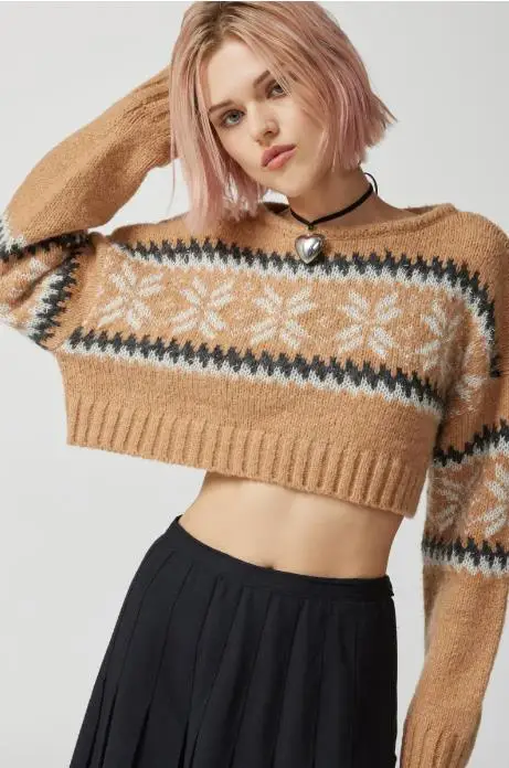 Women's Knitted Cropped Sweater Spring Autumn Comfort and Warmth Short Sweater Pullovers Jumpers
Women's Knitted Cropped Sweater Spring Autumn Comfort and Warmth Short Sweater Pullovers Jumpers