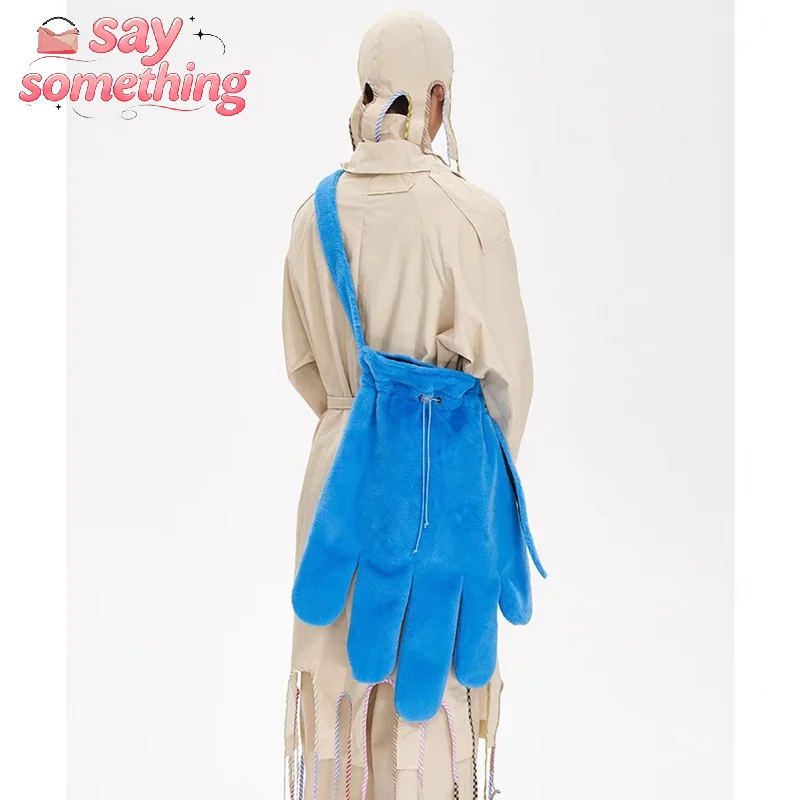 Red Nylon Big Gloves Bags Women Street Style Euro-america Style Shoulder Bag Personality Vintage Solid Glove Bag Crossbody Bag
Red Nylon Big Gloves Bags Women Street Style Euro-america Style Shoulder Bag Personality Vintage Solid Glove Bag Crossbody Bag