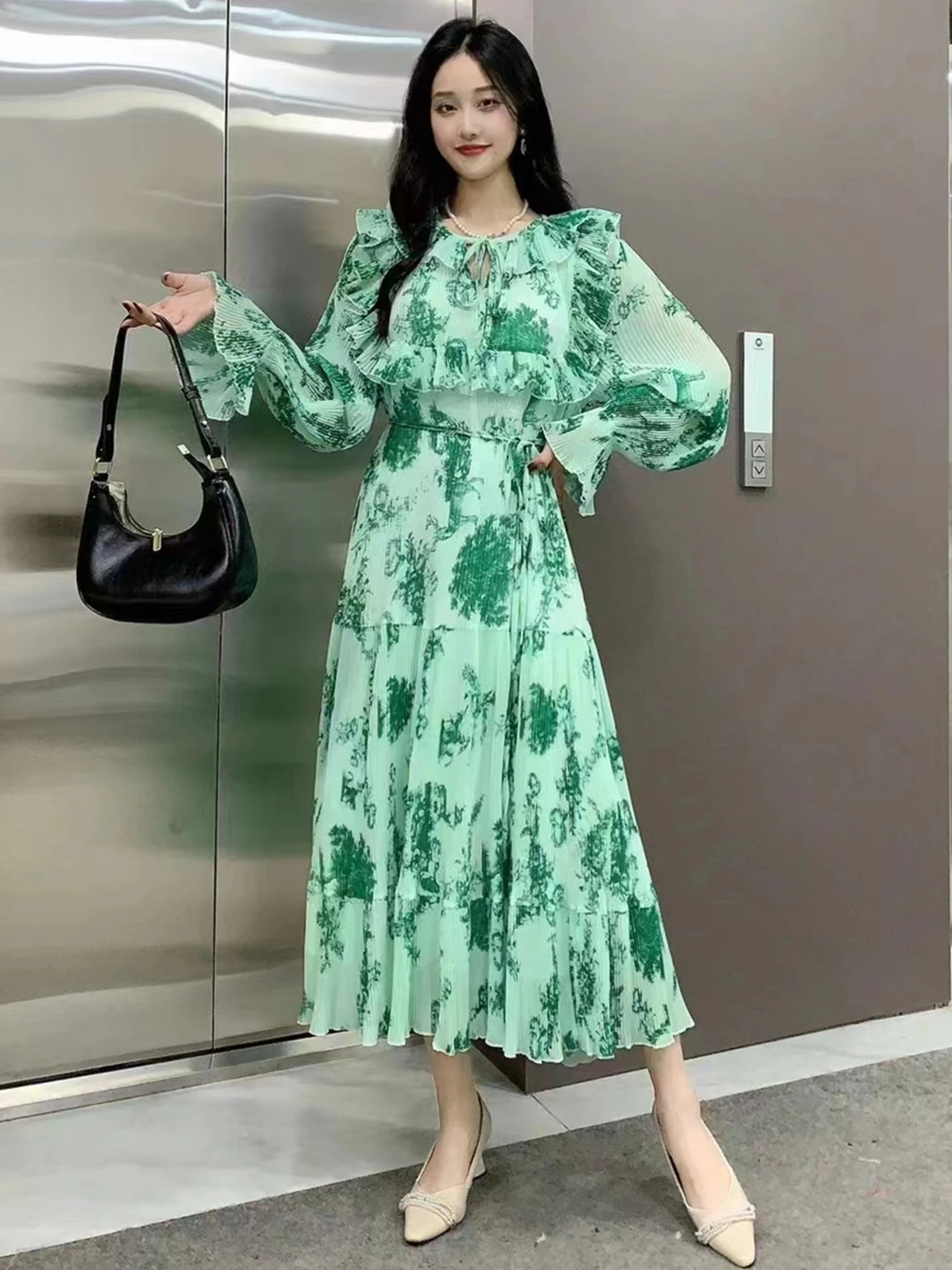 2024 New Spring Autumn Women Lace-up O-Neck Long Sleeve Slim Long Dress High Quality Sweet Ruffles Tie Dye Pleated Dress
2024 New Spring Autumn Women Lace-up O-Neck Long Sleeve Slim Long Dress High Quality Sweet Ruffles Tie Dye Pleated Dress
