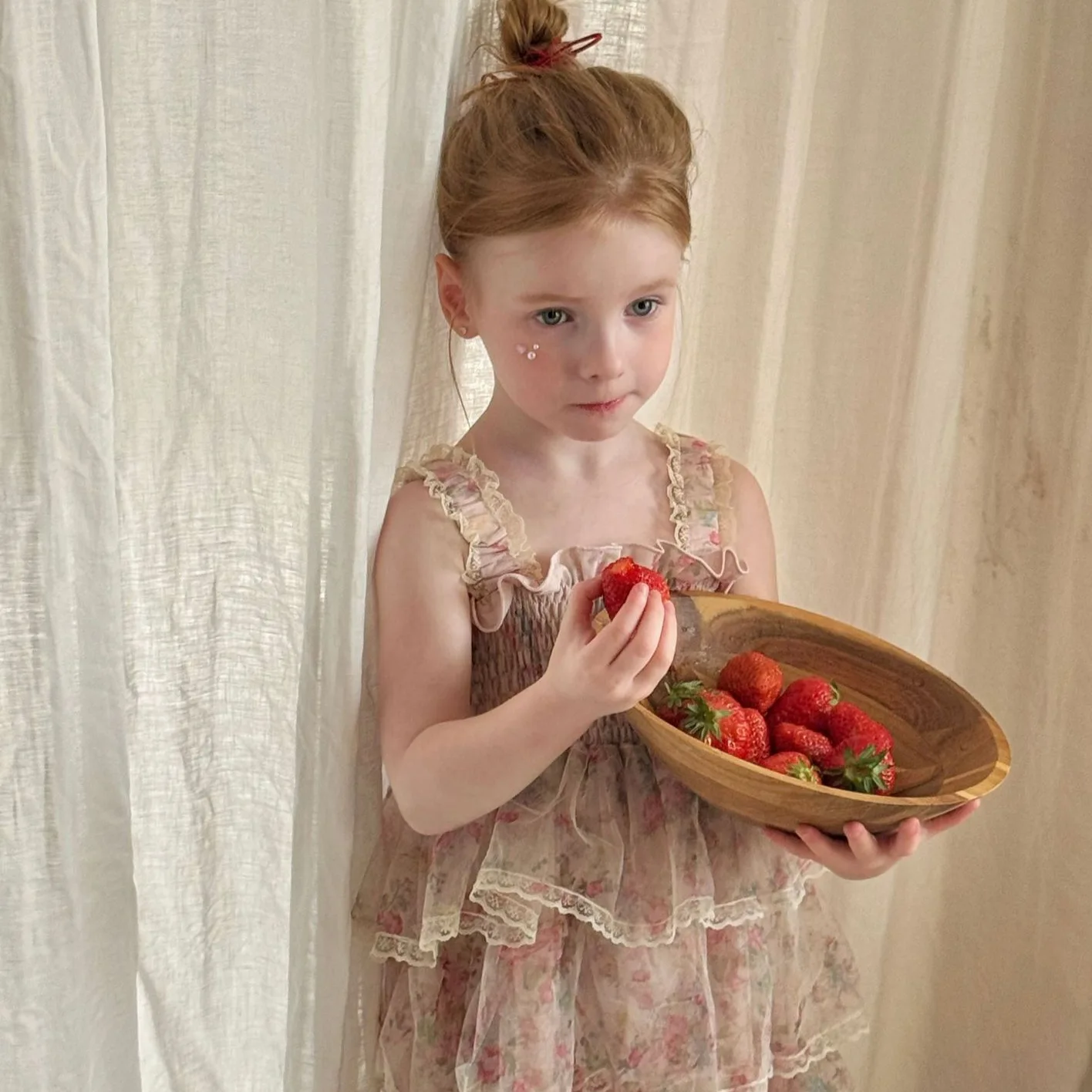 Girls Skirts 2024 Summer New Childrens Clothes Baby Girls Korean Style Lace Floral Lace Dress Casual Simple and All-match
Girls Skirts 2024 Summer New Childrens Clothes Baby Girls Korean Style Lace Floral Lace Dress Casual Simple and All-match