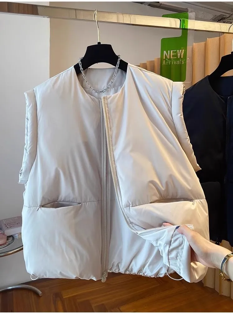 Утепленный жилет свободного кроя для осени и зимы, теплый, с круглым вырезом, большой размер, молодежная модная верхняя одежда
Утепленный жилет свободного кроя для осени и зимы, теплый, с круглым вырезом, большой размер, молодежная модная верхняя одежда