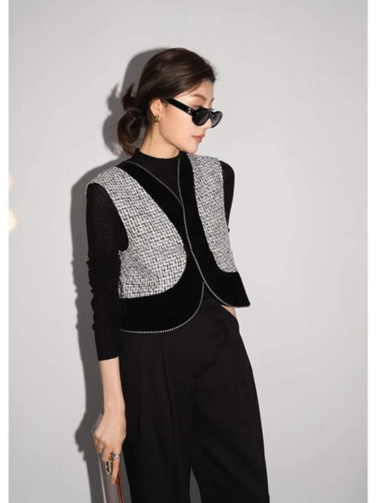 Elegant Vest Suit Two-Piece Set Women's Small Fragrance Style Outerwear Spring Autumn 2023 New Combination Top Layered Wear
Elegant Vest Suit Two-Piece Set Women's Small Fragrance Style Outerwear Spring Autumn 2023 New Combination Top Layered Wear