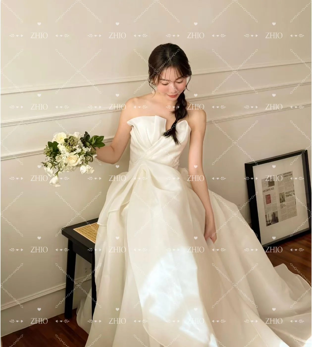ZHIO Classic Sweetheart Wedding Party Dress Sleeveless Ivory Organza A-Line Korea Photo Shoot Bridal Reception Gown Customized
ZHIO Classic Sweetheart Wedding Party Dress Sleeveless Ivory Organza A-Line Korea Photo Shoot Bridal Reception Gown Customized
