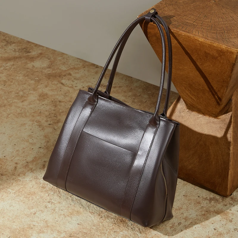 Hifashion Ретро-сумки-тоут из натуральной коровьей кожи для женщин 2026: Роскошные дизайнерские наплечные сумки-ведра и дамские сумочки
Hifashion Ретро-сумки-тоут из натуральной коровьей кожи для женщин 2026: Роскошные дизайнерские наплечные сумки-ведра и дамские сумочки