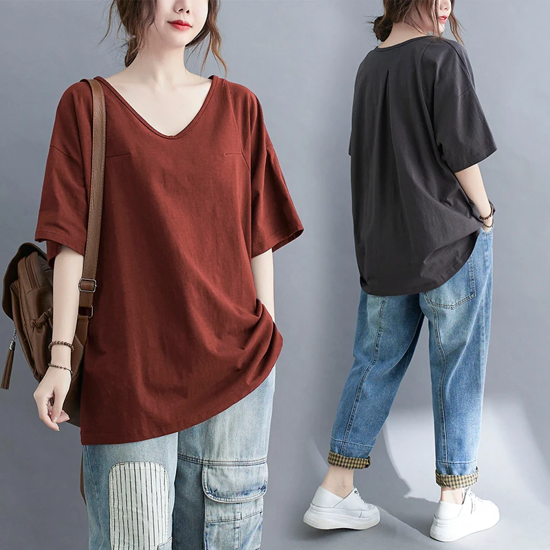 Летний свободный повседневный топ с V-образным вырезом, однотонный, в корейском стиле, больших размеров, для женщин, скрывающий живот, базовый, с рукавами.
Летний свободный повседневный топ с V-образным вырезом, однотонный, в корейском стиле, больших размеров, для женщин, скрывающий живот, базовый, с рукавами.