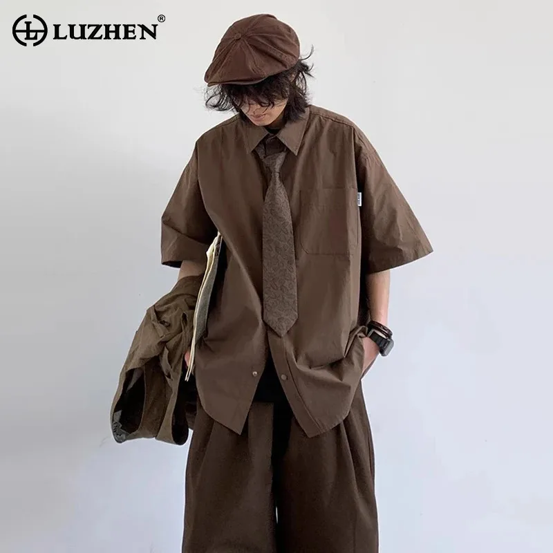 LUZHEN Trendy Korean Loose Solid Color Short Sleeve Shirts Men's 2025 Summer New Lapel Casual Tops Male Handsome Clothes JY1996
LUZHEN Trendy Korean Loose Solid Color Short Sleeve Shirts Men's 2025 Summer New Lapel Casual Tops Male Handsome Clothes JY1996