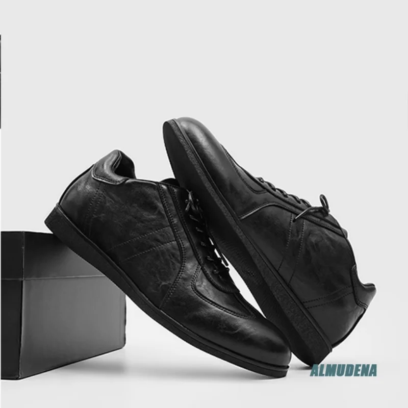 Black Stitched Panel Sneakers Men Round Toe Lace Up Flat Sole Fashion Business Daily Street Style Minimalist Casual Shoes
Black Stitched Panel Sneakers Men Round Toe Lace Up Flat Sole Fashion Business Daily Street Style Minimalist Casual Shoes