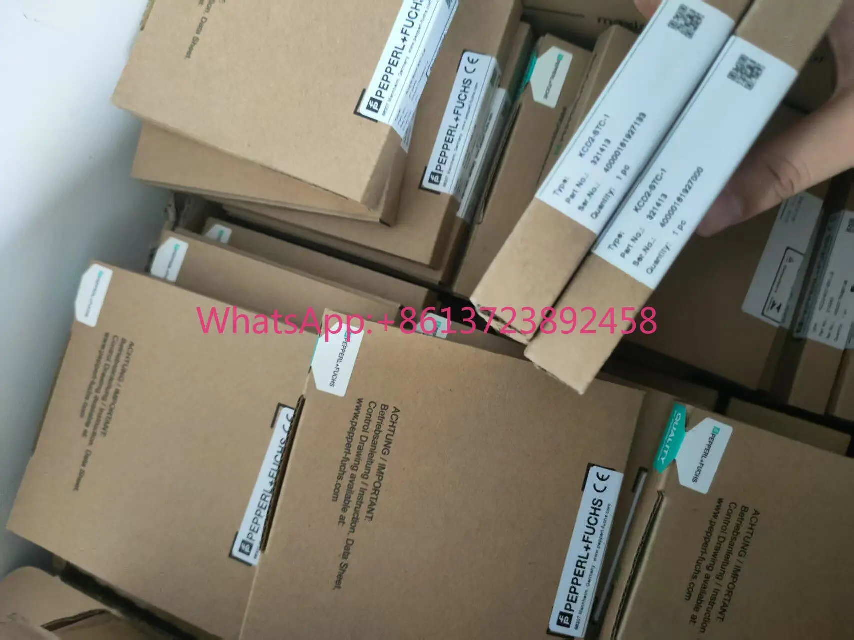 Pepperl + Fuchs, safety barrier KFD2-SR2-EX1.W
Pepperl + Fuchs, safety barrier KFD2-SR2-EX1.W