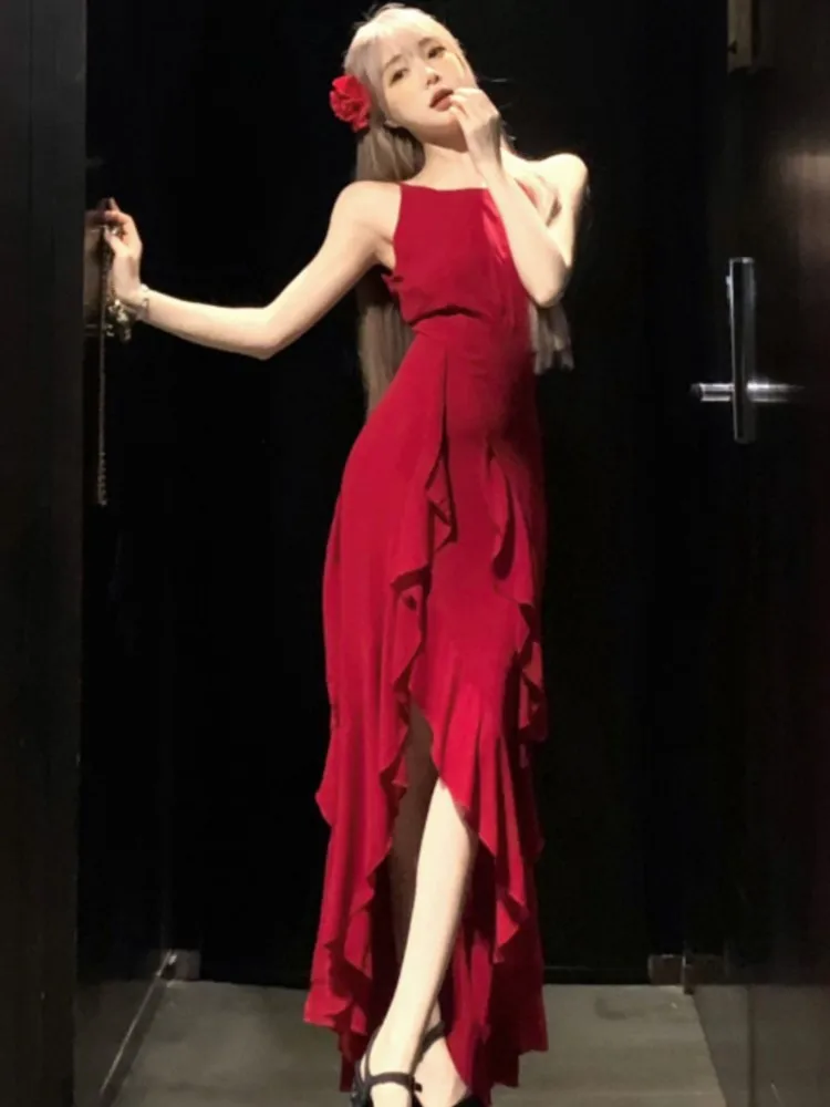 Y2K Red Irregular Womens Dresses Sexy Spaghetti Strap Sleeveless Ruffles Birthday Party Dress Summer Slim Casual Vestidos Mujer
Y2K Red Irregular Womens Dresses Sexy Spaghetti Strap Sleeveless Ruffles Birthday Party Dress Summer Slim Casual Vestidos Mujer