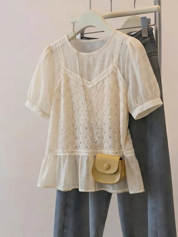 Floral Embroidery Chiffon Shirt Women's Summer New plus Size Doll Top Fake Two-Piece Upper Body Korean Style Loose Fit
Floral Embroidery Chiffon Shirt Women's Summer New plus Size Doll Top Fake Two-Piece Upper Body Korean Style Loose Fit