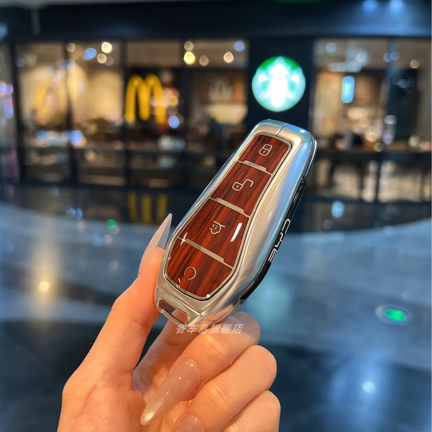 Car Key Cover Case Holder for BYD Han Ev Tang Dm Qin PLUS Song Pro MAX Yuan Dolphin E2 Protector Auto Key Car Accessories
Car Key Cover Case Holder for BYD Han Ev Tang Dm Qin PLUS Song Pro MAX Yuan Dolphin E2 Protector Auto Key Car Accessories