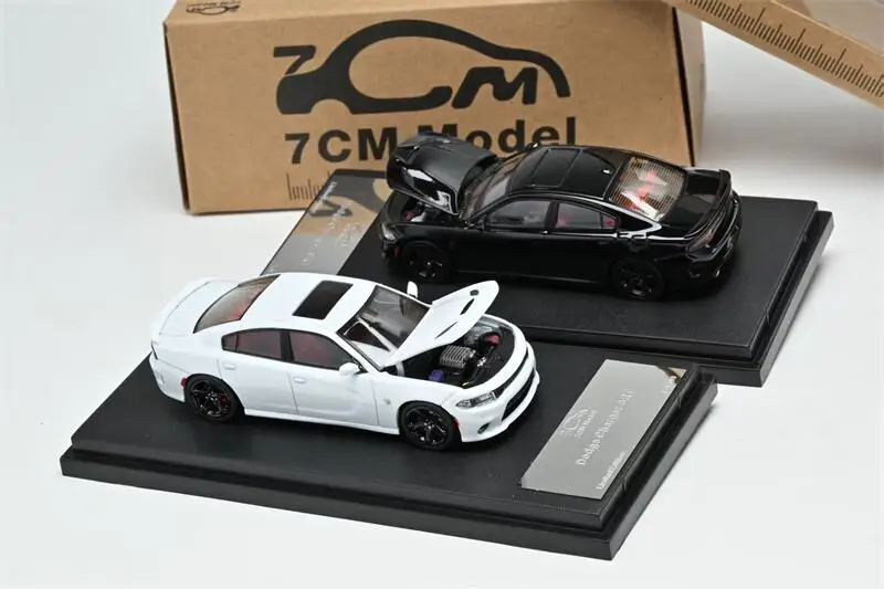 7CM Model 1:64 2023 Charger SRT Hellcat Diecast Model Car
7CM Model 1:64 2023 Charger SRT Hellcat Diecast Model Car
