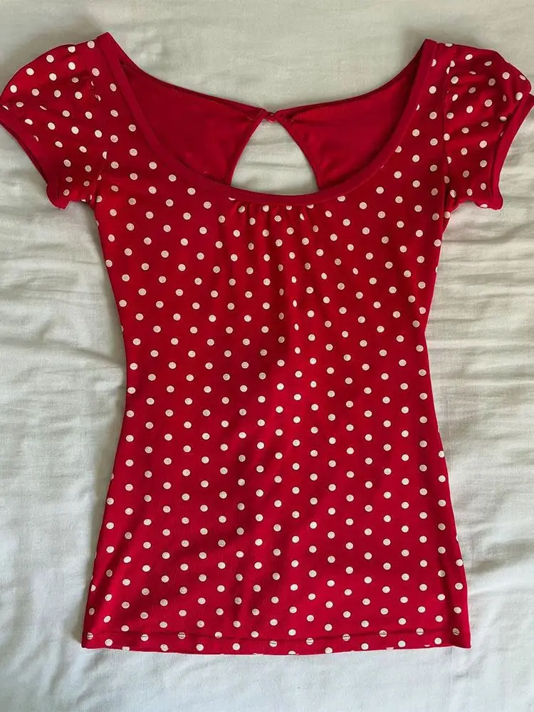 Милая тонкая футболка в горошек в американском стиле ретро, панк, готический укороченный топ с открытой спиной, с коротким рукавом, горячая девушка, 90-е годы, на шнуровке, базовая сексуальная футболка, летняя
Милая тонкая футболка в горошек в американском стиле ретро, панк, готический укороченный топ с открытой спиной, с коротким рукавом, горячая девушка, 90-е годы, на шнуровке, базовая сексуальная футболка, летняя