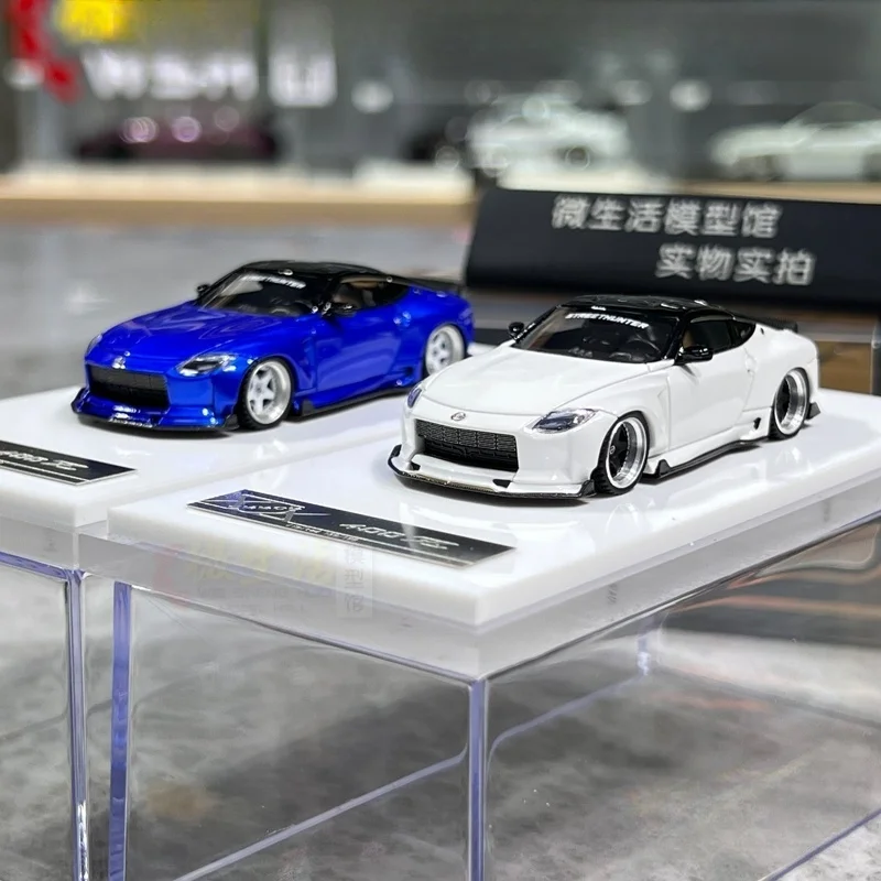1:64 Nissan 400Z Modified version die-cast simulation limited Edition resin car model collection ornament, adult decoration.
1:64 Nissan 400Z Modified version die-cast simulation limited Edition resin car model collection ornament, adult decoration.