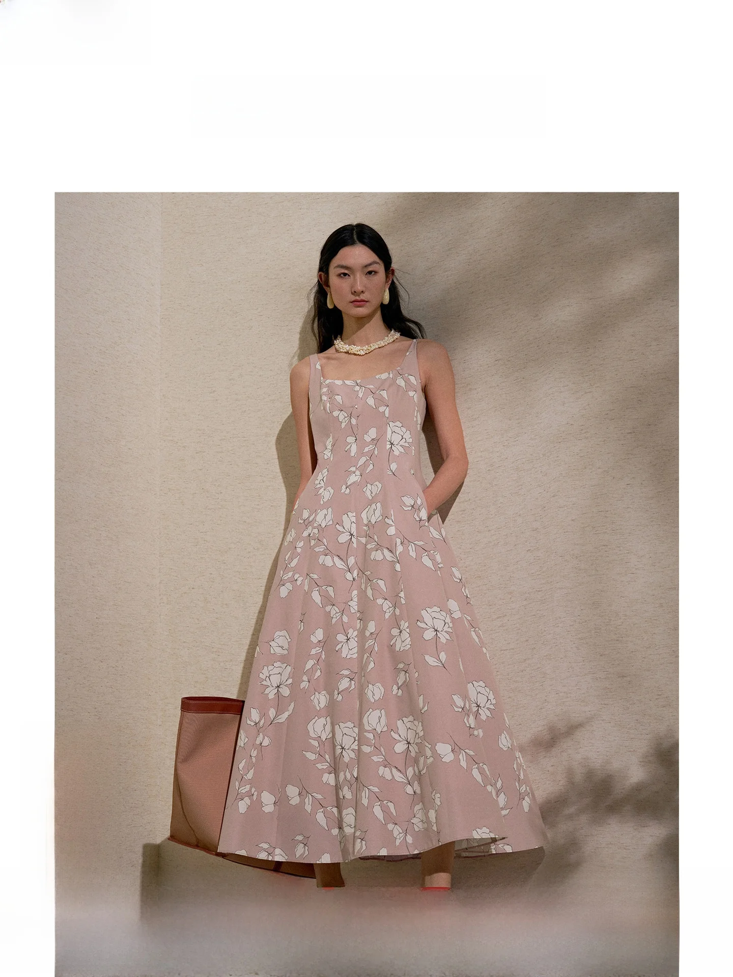 Romantic Print Maxi Dress Women's Summer Vacation Casual Hand-drawn Line Sketch High Waist A-line Skirt Polyester Cotton Blend
Romantic Print Maxi Dress Women's Summer Vacation Casual Hand-drawn Line Sketch High Waist A-line Skirt Polyester Cotton Blend