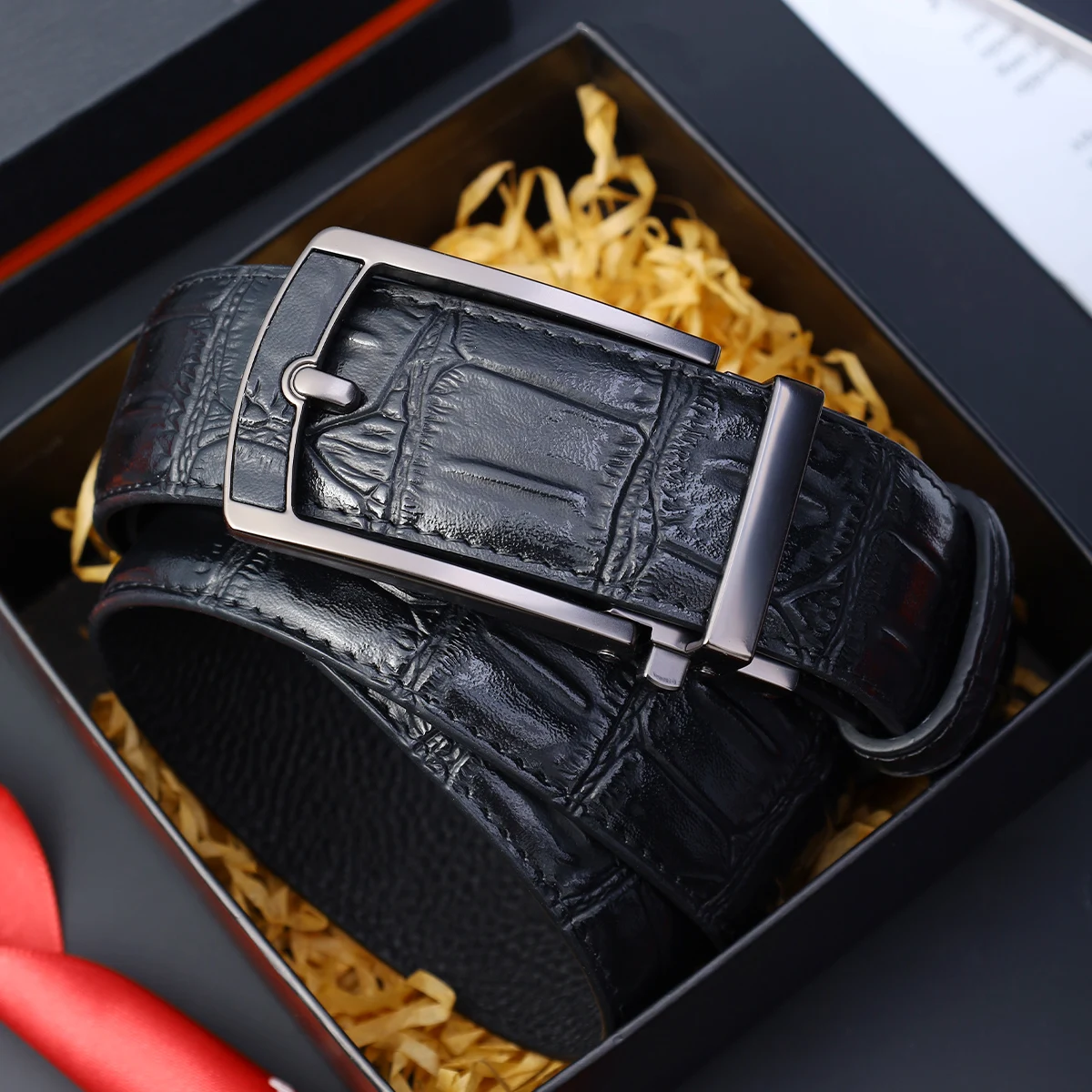 Мужские модные джинсы с автоматической пряжкой, повседневные брюки, идеально подходят для официальных и повседневных мероприятий
Мужские модные джинсы с автоматической пряжкой, повседневные брюки, идеально подходят для официальных и повседневных мероприятий