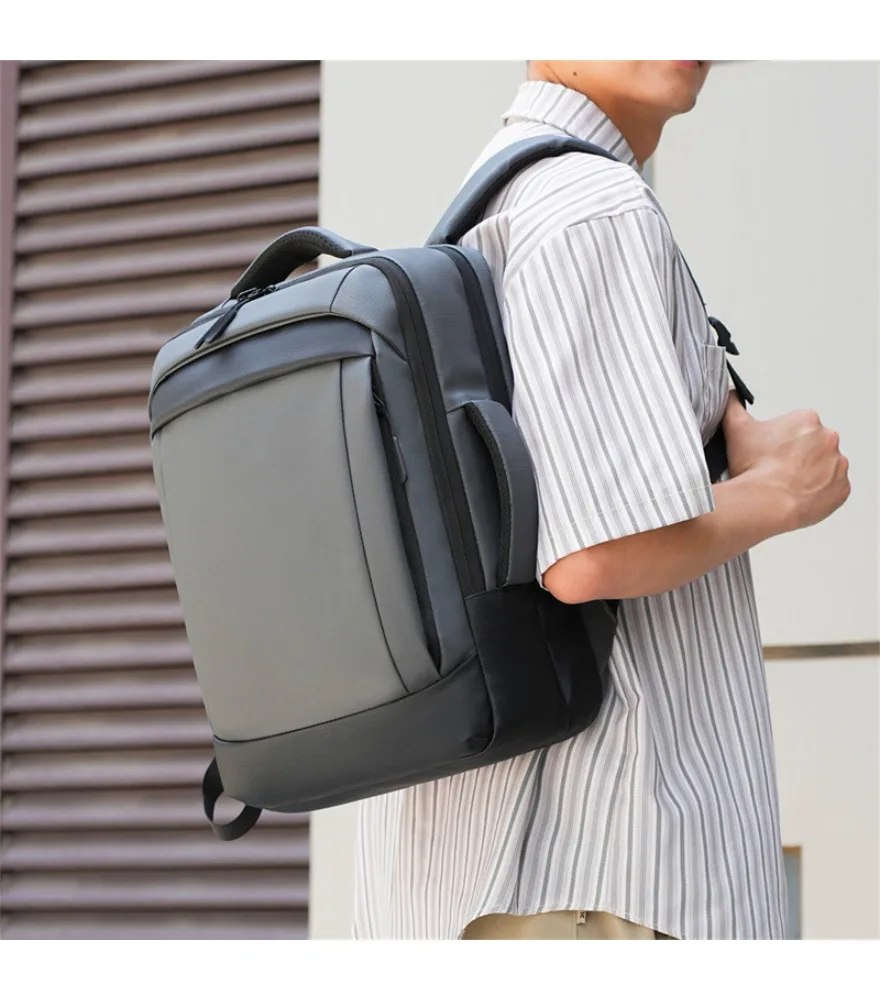 New Commuter Fashion Backpack Large Capacity Travel Leisure Universal Computer Backpack Student School Bag
New Commuter Fashion Backpack Large Capacity Travel Leisure Universal Computer Backpack Student School Bag