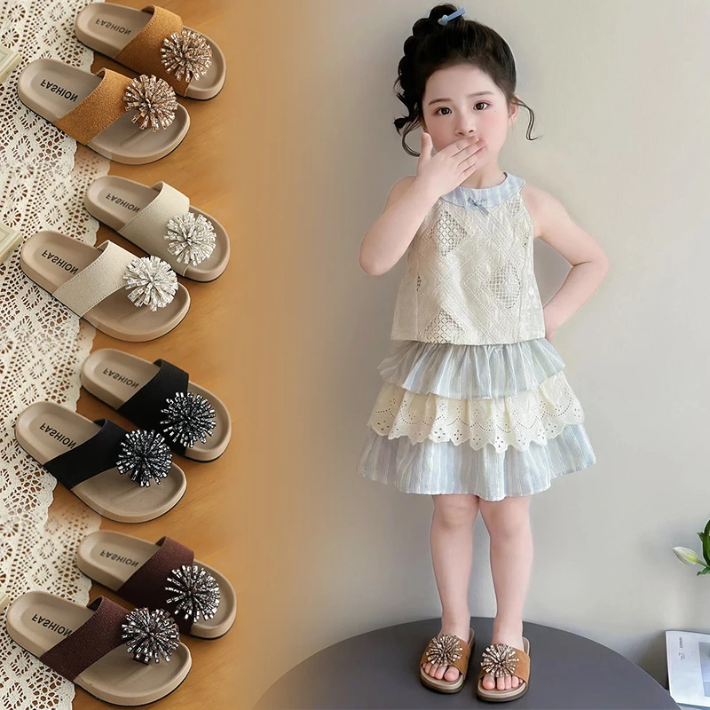 Mumoresip Summer Children Beach Slippers Luxury Rhinestone Girls Clip-toe Slippers Causal Outdoor Soft Kids Outdoor Flip-flops
Mumoresip Summer Children Beach Slippers Luxury Rhinestone Girls Clip-toe Slippers Causal Outdoor Soft Kids Outdoor Flip-flops